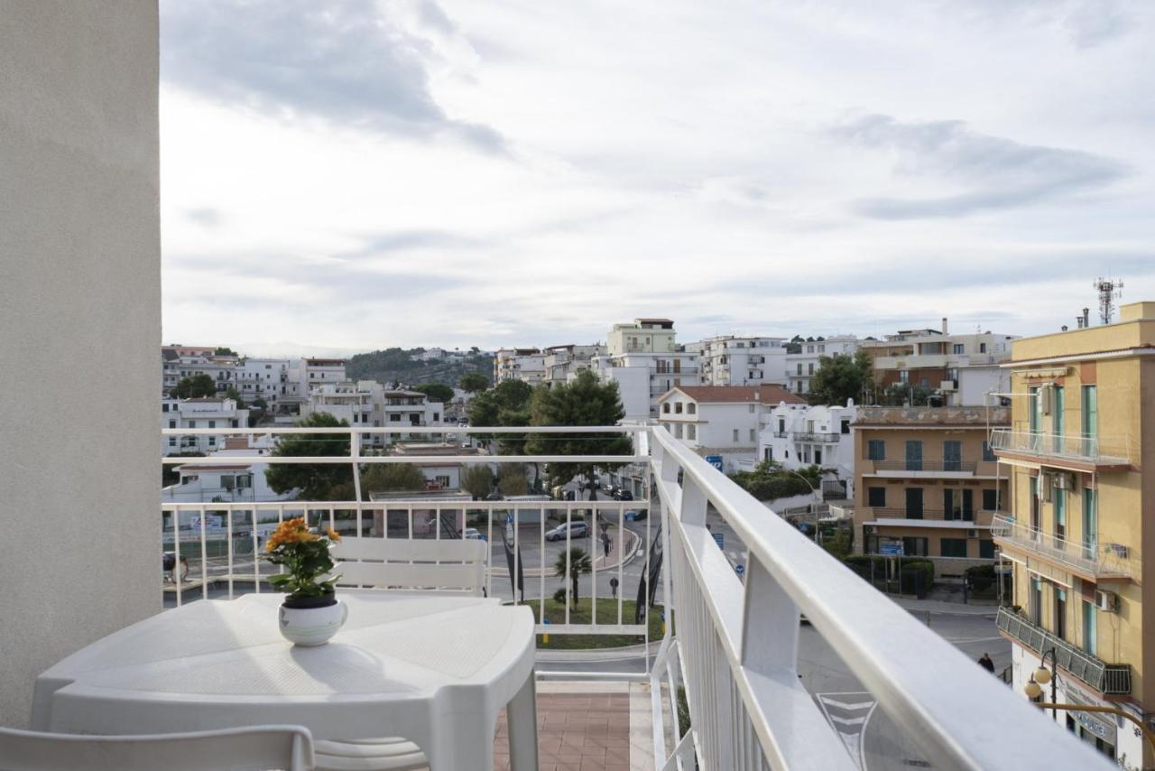 Ferienwohnung Dimora Del Corso Vieste Exterior foto